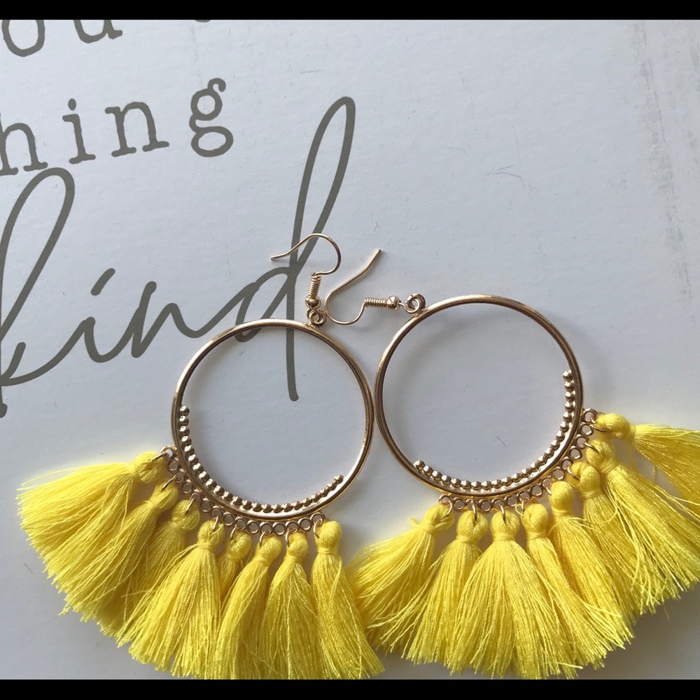 New Boho style colorful tassel fringe drop earring - Picture 4 of 5